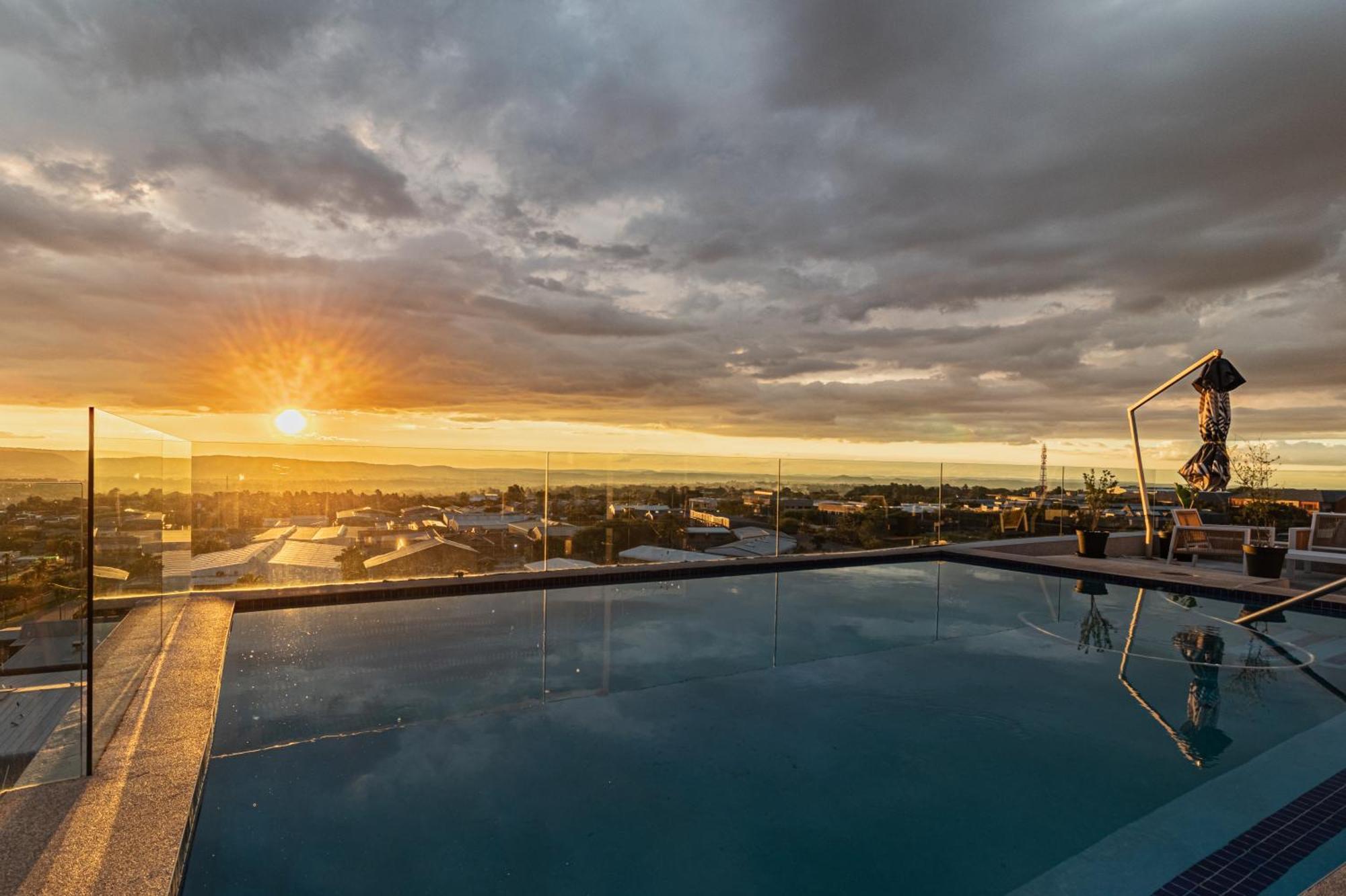 Blueberry Hill Hotel Roodepoort Zewnętrze zdjęcie